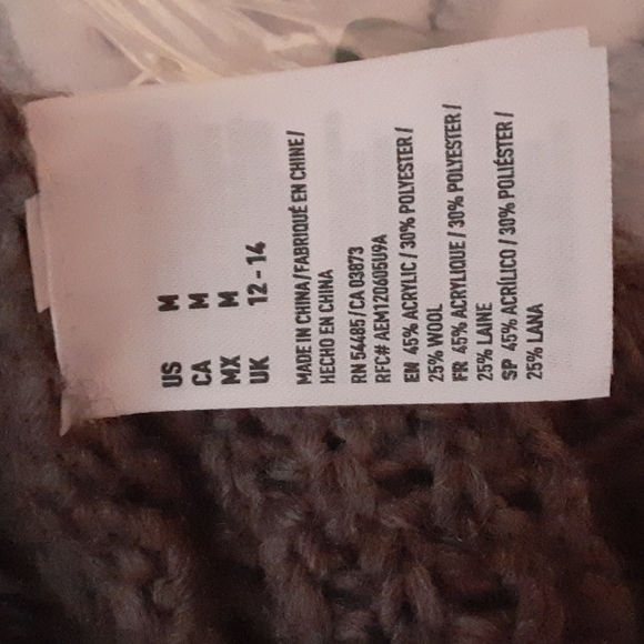 American Eagle Outfitters Chunky Sweater - Picture 5 of 13